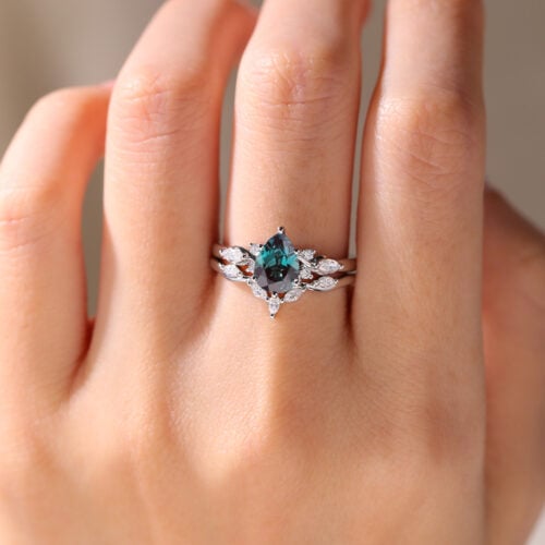 1.2ct Pear Cut Alexandrite Rings Set with Vintage Curved Wedding Ring