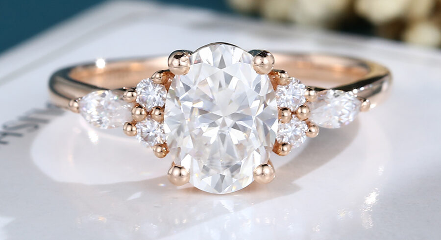 LisaJewelry Oval Cut Moissanite Rose Gold Ring