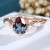 LisaJewelryUS Pear Shaped Alexandrite Rose Gold Vintage Engagement Ring