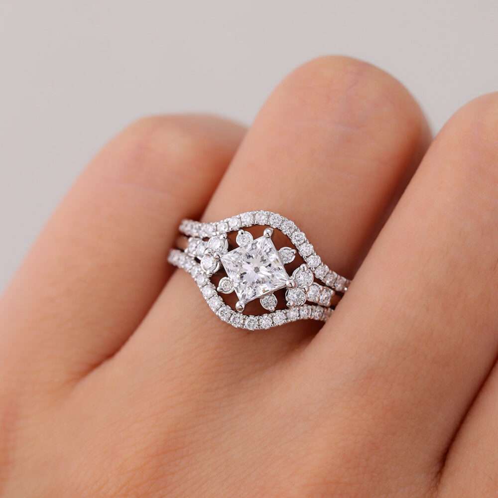 Princess-Cut-Lab-Grown-Diamond-Ring-with-Double-Wedding-Bands-Bridal-Set