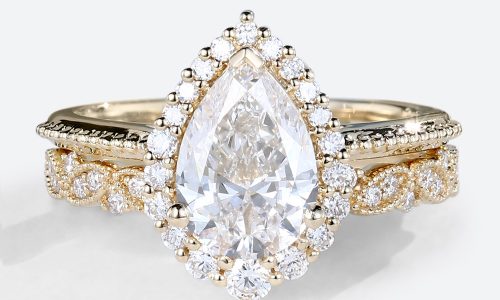 Yellow Gold Halo Pear Shaped Lab Diamond Engagement Ring with Diamond Ring Set (1)