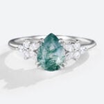 Rose-Gold-Pear-Cut-Moss-Agate-Ring-Petal-Side-Stones-Engagement-Ring-Vintage-Engagement-Rings-(6)