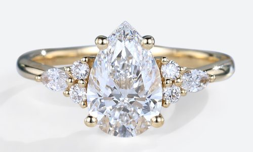 1.5ct Colorless VS+ Pear Shaped Lab Grown Diamond Classic 4-Prong Engagement Ring in Yellow Gold