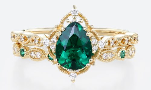 2PCS Yellow Gold Pear Shaped Lab Emerald Engagement Ring Vintage Bridal Ring Set (1)