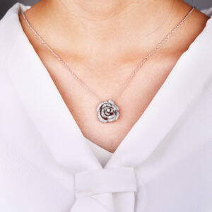 Fashion Week- Floral Shaped Pendent Womens Lab Diamond Necklace Hollow Camellia Flower Necklace
