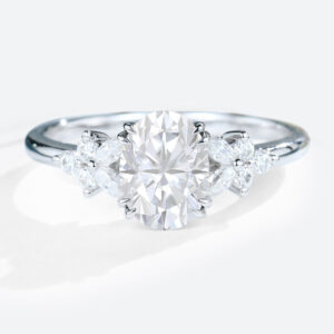 Oval Moissanite Ring White Gold Engagement Rings Cluster Vintage Ring
