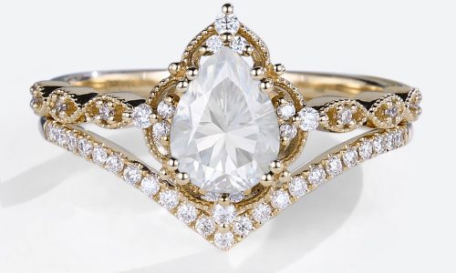 Pear Shaped C&C Moissanite Bridal Ring Set Vintage Engagement Ring (1)