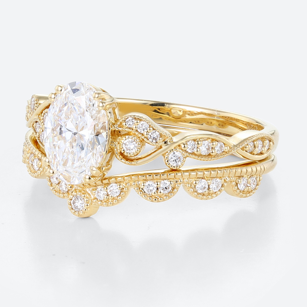 1ct Colorless VS+ Oval Cut Lab Grown Diamond Vintage Milgrain Split Prong Bridal Ring Set in Yellow Gold (5)