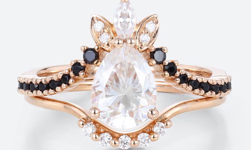 2PCS Pear ShapeaPear Cut Engagement Ring Set 1.5 Carat Lab Grown Diamond with Black Onyx Ringd Lab Grown Diamond Unique Engagement Ring with Curved Wedding Ring Set (1) Pear Cut Engagement Ring Set 1.5 Carat Lab Grown Diamond with Black Onyx Ring