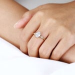 Oval Cut Lab Grown Diamond Classic Intertwined 4 Double Claw Engagement Ring (7)