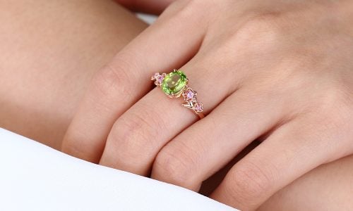 Oval Cut Engagement Ring Green Sapphire 14k Gold Rose Ring Leo Birthstone-Oval Cut Engagement Ring Green Sapphire 14k Gold Rose Ring