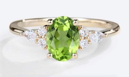 Oval-Cut-Birthstone-Classic-Engagement-Rings-Cluster-Bridal-Ring
