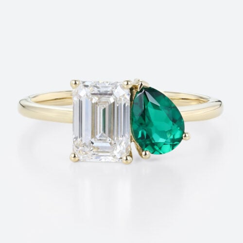 1.5ct Colorless VS+ Emerald Cut Lab Grown Diamond Toi et Moi 4 Prong Engagement Ring in Yellow Gold