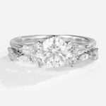 Vintage Moissanite Rings 1ct Classic Round Engagement Ring Set in white gold