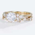 Round Cut Vintage Moissanite Rings 1ct Classic Round Engagement Ring Set in yellow gold