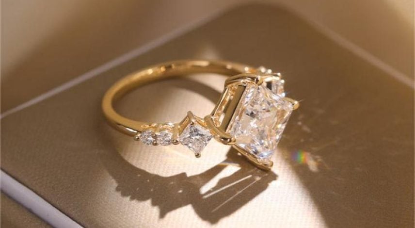 What Makes a Good Promise Ring? What Makes a Good Promise Ring?