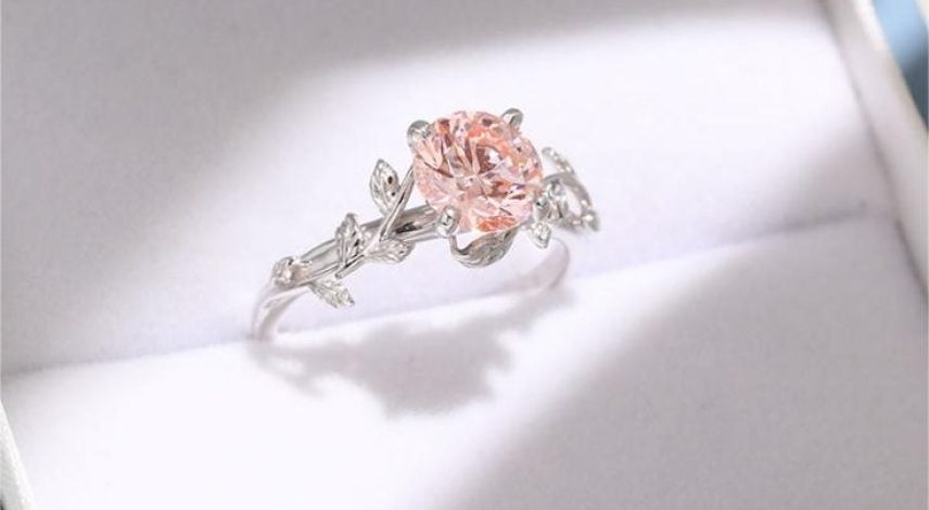 Engagement Rings 2025: The Most Popular Styles and Stones Engagement Rings 2025: The Most Popular Styles and Stones