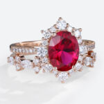 Rsoe Gold 1.4CT Oval Cut Lab Grown Ruby Sets with Straight Stacking Band