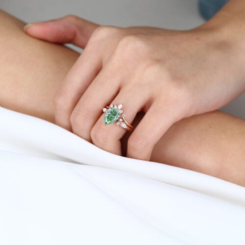 2ct Lab Green Diamond Ring Set Pear Cut Fancy GreenDiamond 6-Prong Bridal Ring Set in Rose Gold