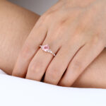 Heart Cut Pink Sapphire Ring​ 1.7ct Simple Band Engagement Rings in Rose Gold