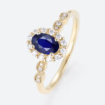 0.6ct Oval Lab Sapphire Rings Gold Vintage Halo Engagement Rings in Yellow Gold