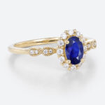 0.6ct Oval Lab Sapphire Rings Gold Vintage Halo Engagement Rings in Yellow Gold