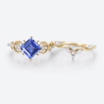 1.4ct Princess Cut Infinity Lab Sapphire Ring Set with Curved Leaf Band in Yellow Gold