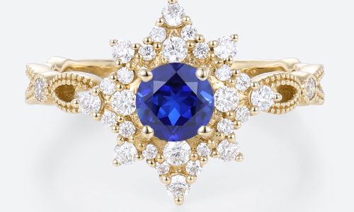 Yellow Gold Lab Sapphire and Diamond Ring 0.5ct Vintage Engagement Ring in Star-Shaped