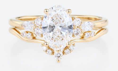 1.5ct Oval Lab Diamond Ring Set Classic 4-Prong Engagement Ring in Yellow Gold