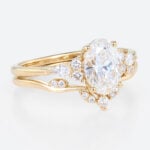 1.5ct Oval Lab Diamond Ring Set Classic 4-Prong Engagement Ring in Yellow Gold