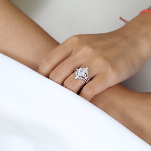 1.5ct Oval Lab Diamond Ring Set Classic Vintage 4-Prong Engagement Ring Set in White Gold