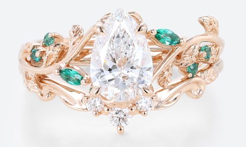 1ct Pear Cut Lab Diamond Bridal Ring Set with Nature-Inspired Emerald Side Stone in Rose Gold