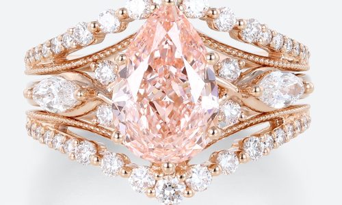 Lab Pink Diamond Ring Set 2.5ct Fancy Pink VS+ Pear Cut Lab Grown Pink Diamond Gorgeous 6-Prong Bridal Ring Set in Rose Gold