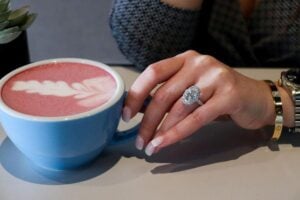 Why Lab Grown Diamonds Are the Perfect Choice for Millennials