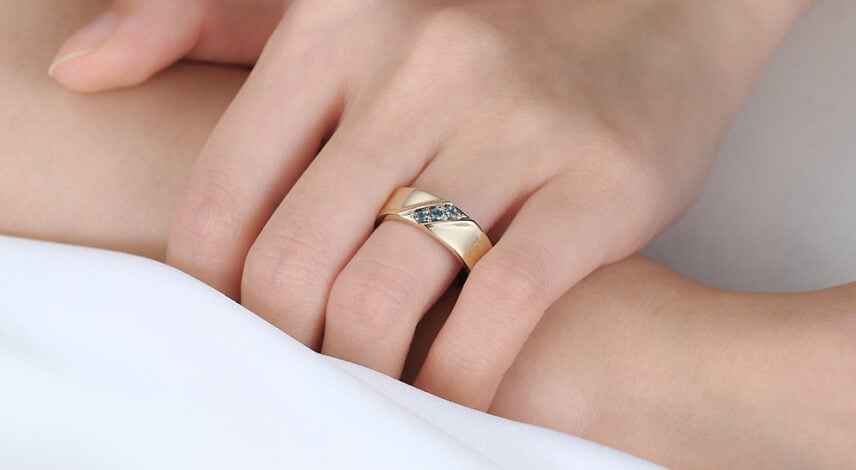 Chunky Engagement Rings - 0.15ct Round Cut Lab Alexandrite Rings Streamlined Wide Wedding Band in Yellow Gold