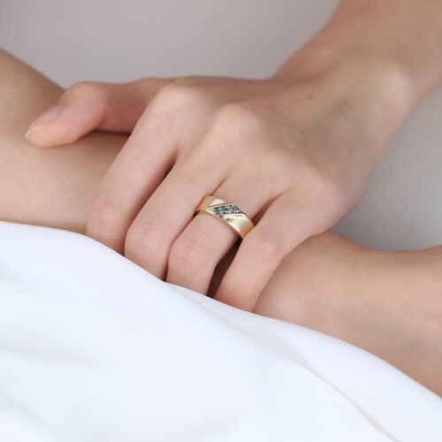 0.15ct Round Cut Lab Alexandrite Rings Streamlined Wide Wedding Band in Yellow Gold