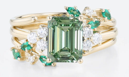 1.5ct Emerald Cut Lab Green Diamond Ring Set Garden-Themed 4-Prong Engagement Ring in Yellow Gold