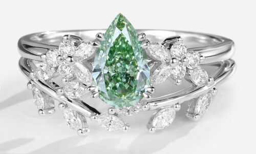 Pear Cut Lab Green Diamond Ring​ Set 1.5ct Petal Cluster Bridal Ring Set in White Gold