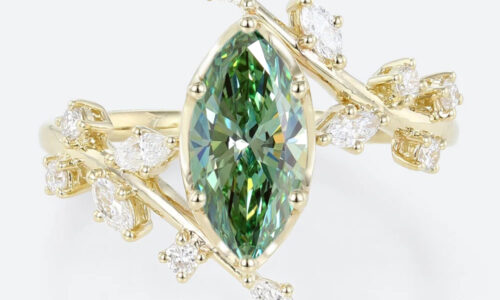 1ct Rings Green Diamond Leaf-Inspired 6-Prong Engagement Ring in Yellow Gold