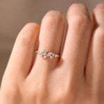 Irregular Lab Diamond Rings​​​ Round 0.27ct Vintage Wedding Band in Yellow Gold