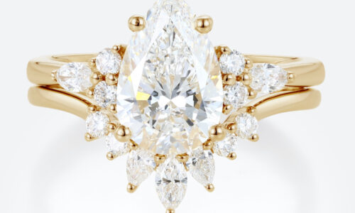 2 Carat Pear Lab Grown Diamond Ring​ Set Vintage-Inspired 4-Prong Bridal Ring Set in Yellow Gold