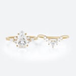 2 Carat Pear Lab Grown Diamond Ring​ Set Vintage-Inspired 4-Prong Bridal Ring Set in Yellow Gold