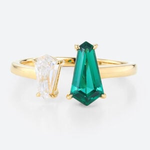 Shield Cut Toi Et Moi Ring Emeralds & Diamond 4 Claw Prong Engagement Ring in Yellow Gold
