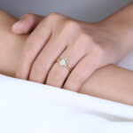 0.5ct Oval Lab Grown Diamond Ring​ Set Romantic Elegant 6 Claw Prong Engagement Ring Set in Yellow Gold