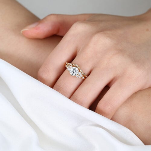 Round Lab Diamond Organic Cluster Ring Set | Nature Inspired Ring in Yellow Gold