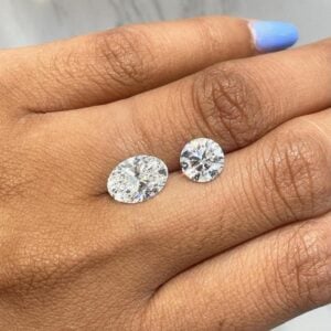 What to Look for in an Engagement Ring Before You Buy