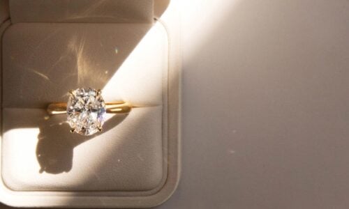 Oval Engagement Rings Pros and Cons What You Should Know Before Buying