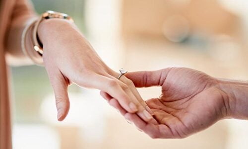 How to Choose an Engagement Ring She’ll Actually Love