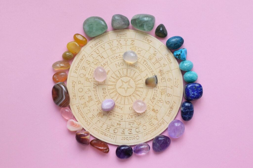 Best Anniversary Jewelry Based on Her Zodiac Sign